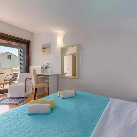 Suncana Villa