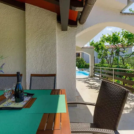 Villa Suncana *